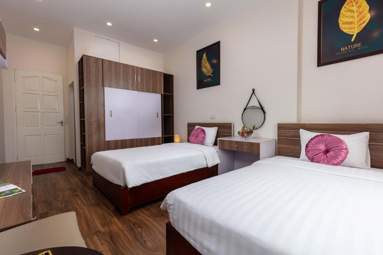 Royal Airport Hotel - Convenient & Friendly Hotel 2*